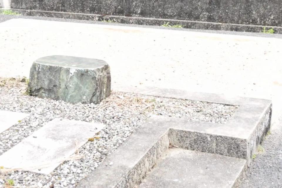 事業紹介 岡山の便利屋 二宮産業｜不用品回収・買取、墓じまいなど